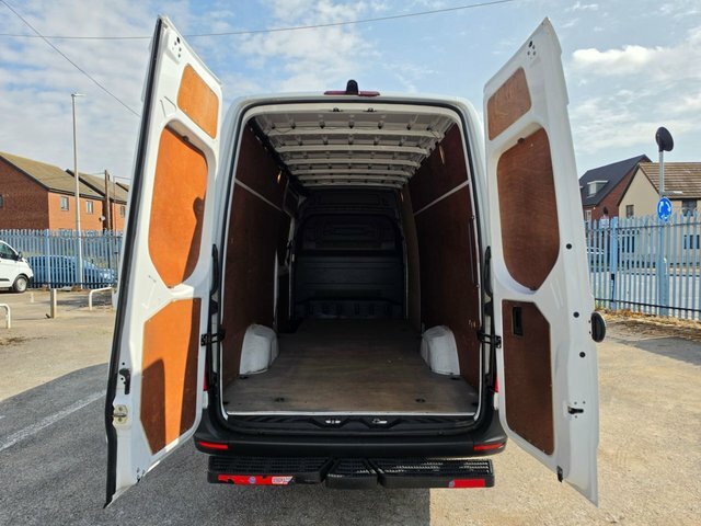 Mercedes-Benz Sprinter 2.1 316Cdi 3.5T. Extra Long 20Ft 6M Curtainside, White #7