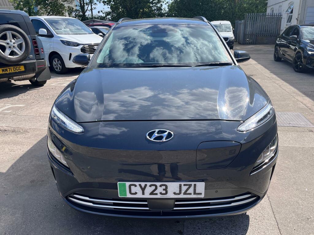 Hyundai Kona 39Kwh Premium 10.5Kw Charger CY23JZL Grey #2