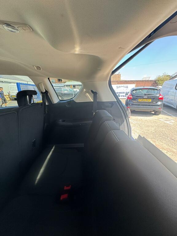 Ford S-Max 1.5 Titanium 163 Bhpin A Silver Metallic Finish Silver #21