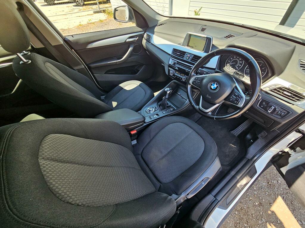 BMW X1 2L Xline Black #21