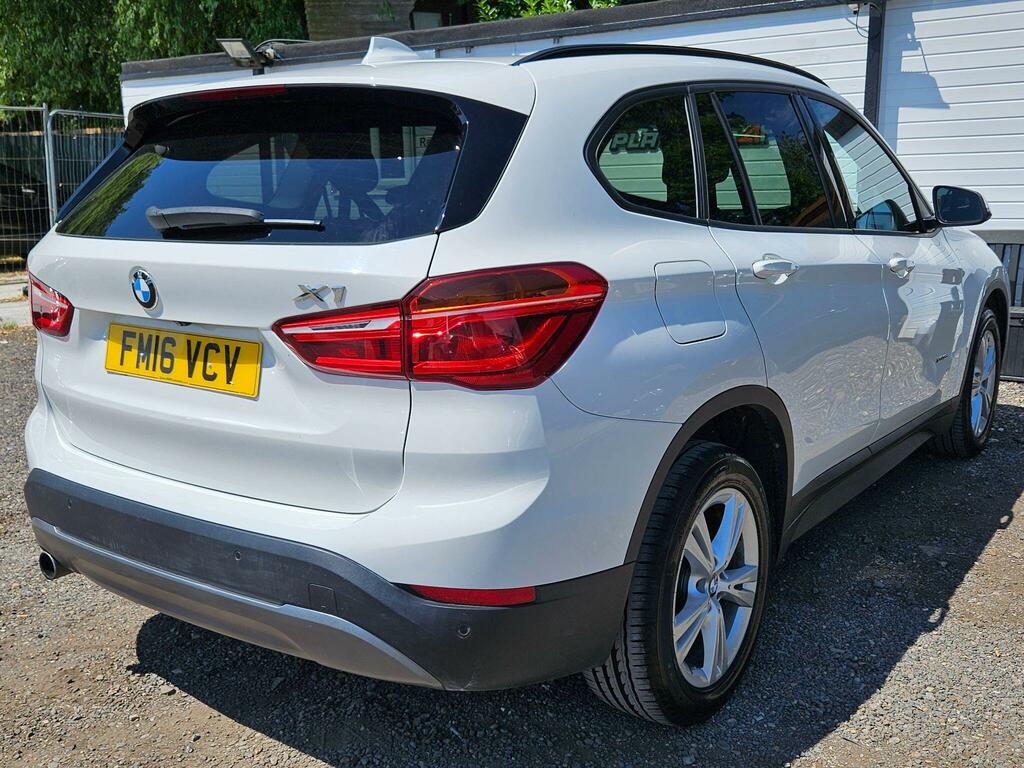 BMW X1 2L Xline Black #16