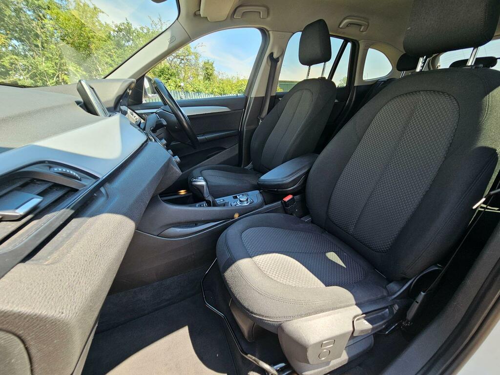 BMW X1 2L Xline Black #41