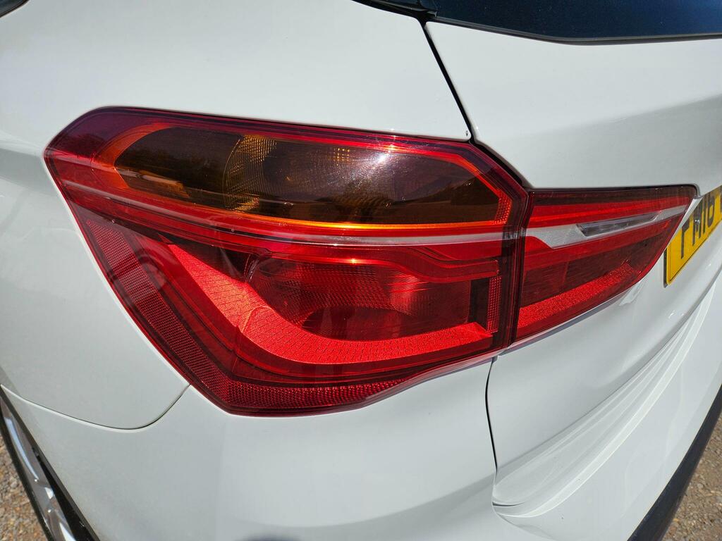 BMW X1 2L Xline Black #18