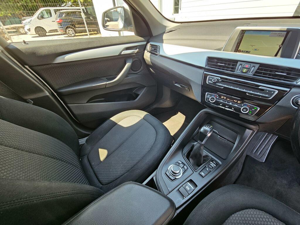 BMW X1 2L Xline Black #23
