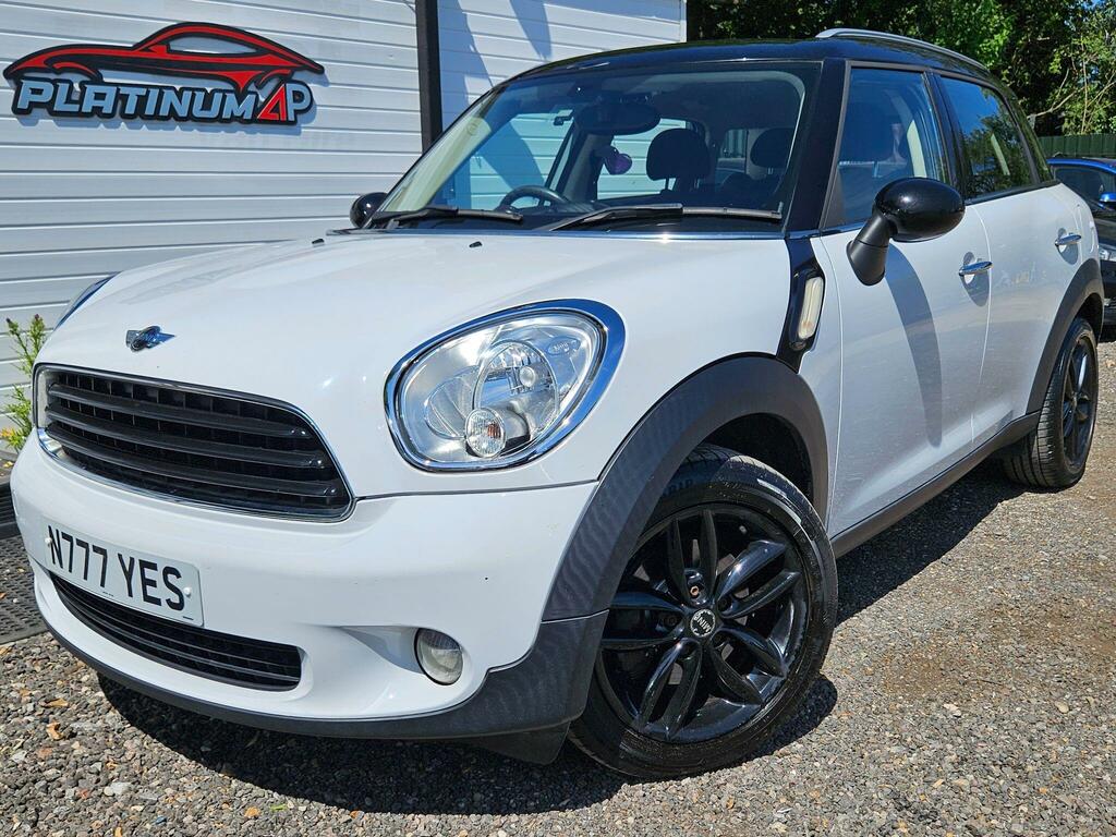 Mini Countryman Cooper White
