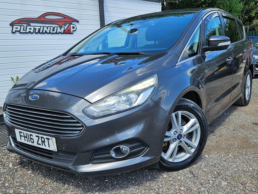 Ford S-Max Titanium Grey