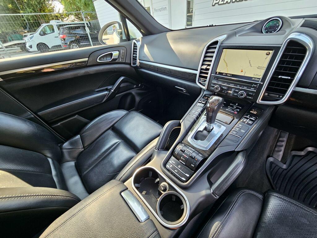 Porsche Cayenne Suv Black #25