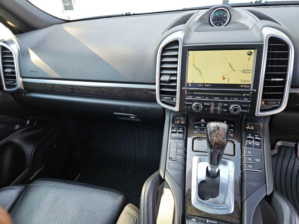 Porsche Cayenne Suv Black #30