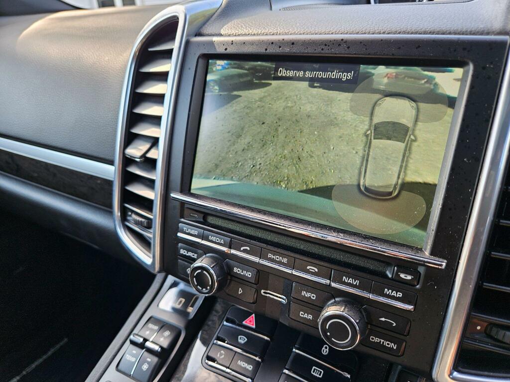 Porsche Cayenne Suv Black #32