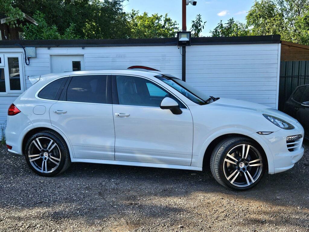 Porsche Cayenne Suv Black #8