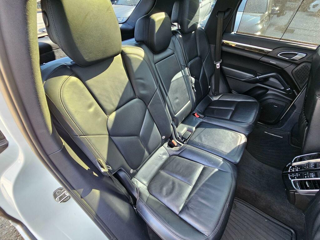 Porsche Cayenne Suv Black #66