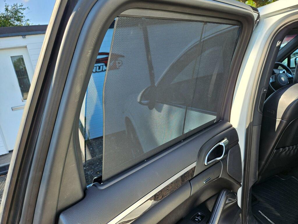 Porsche Cayenne Suv Black #63
