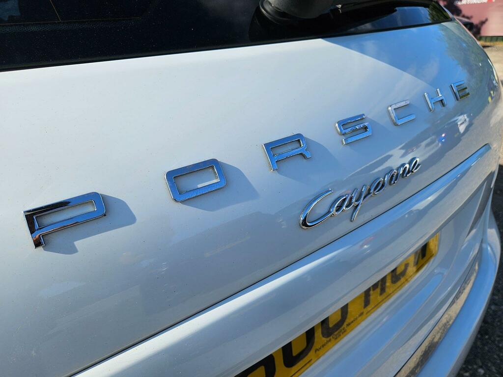 Porsche Cayenne Suv Black #17