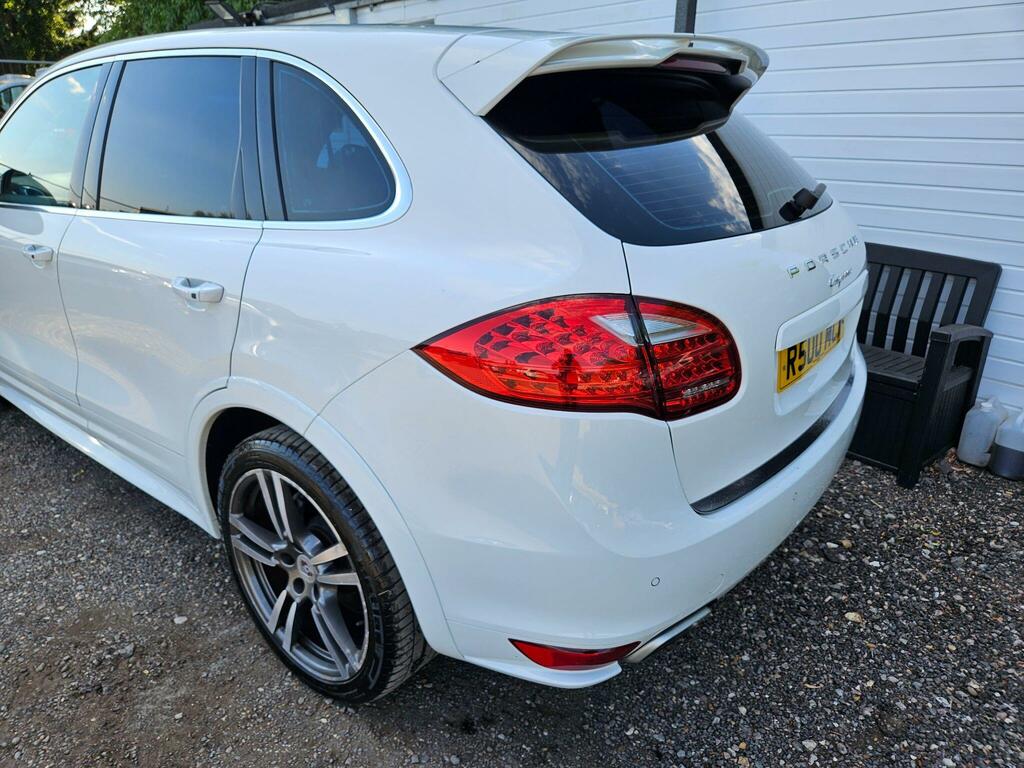 Porsche Cayenne Suv Black #10