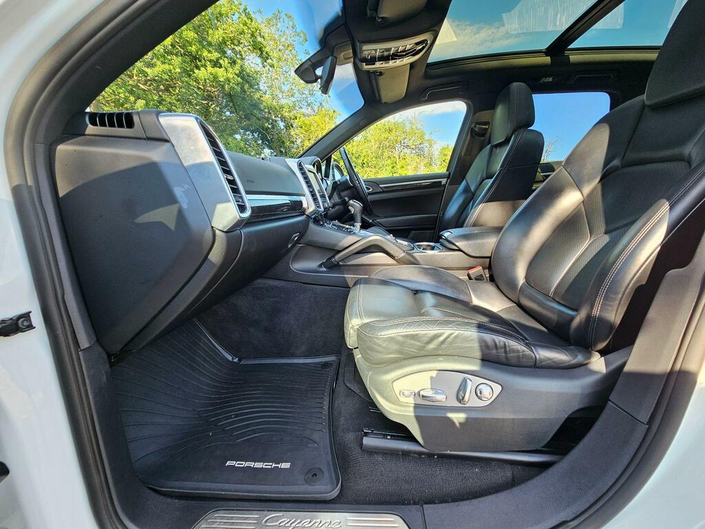 Porsche Cayenne Suv Black #50