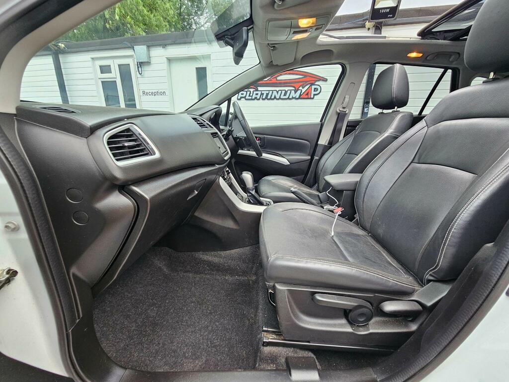 Suzuki SX4 S Cross S-cross White #10