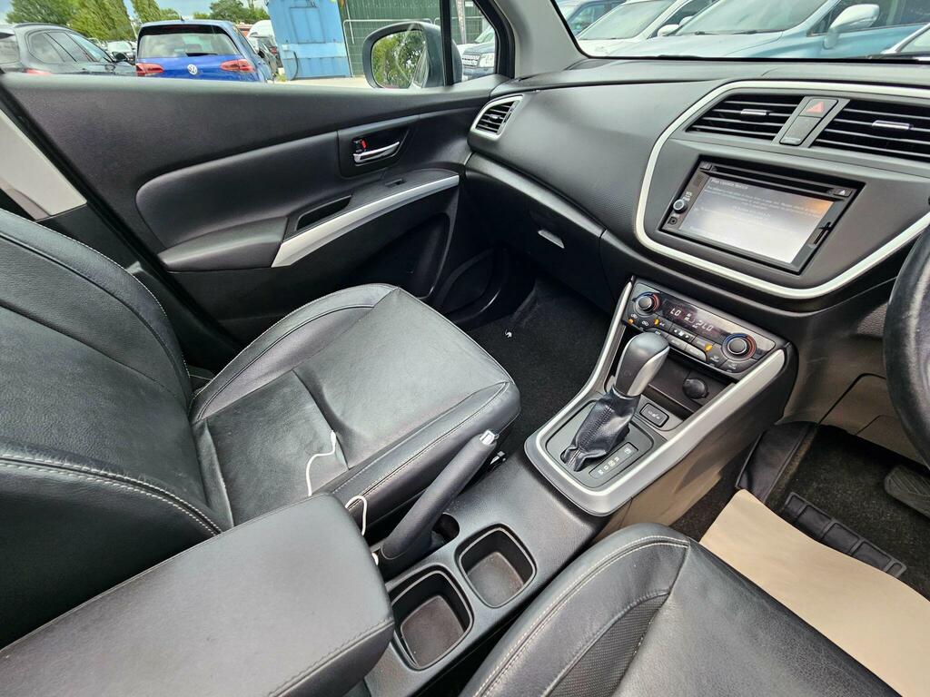 Suzuki SX4 S Cross S-cross White #7