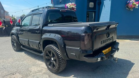Volkswagen Amarok Dc Tdi Ultimate Black #4