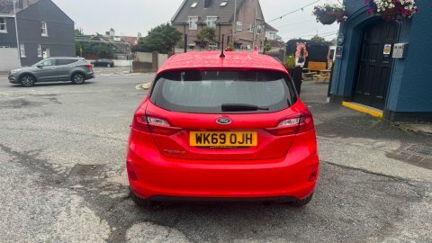 Ford Fiesta Zetec Red #5
