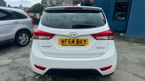 Hyundai Ix20 Active Automatic White #4