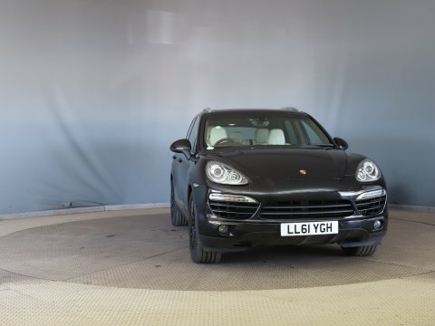Porsche Cayenne D V6 Tiptronic  #2