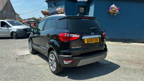 Ford Ecosport Titanium #4