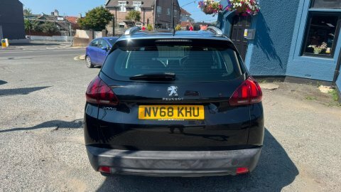 Peugeot 2008 Active  #5