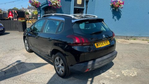 Peugeot 2008 Active  #4
