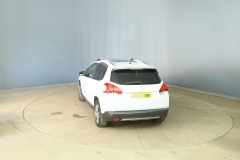 Peugeot e-2008 E-hdi Feline