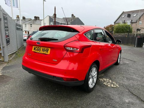 Ford Focus Zetec WG66HHR #3