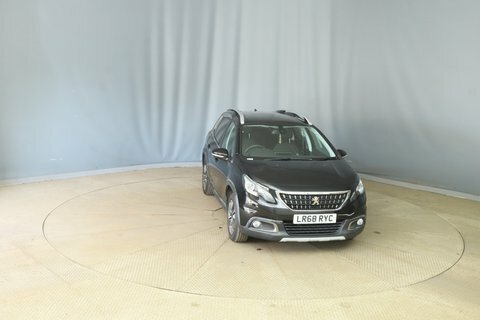 Peugeot 2008 Allure Premium #2