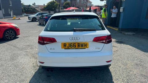 Audi A3 Tfsi Se RJ66BWH #5