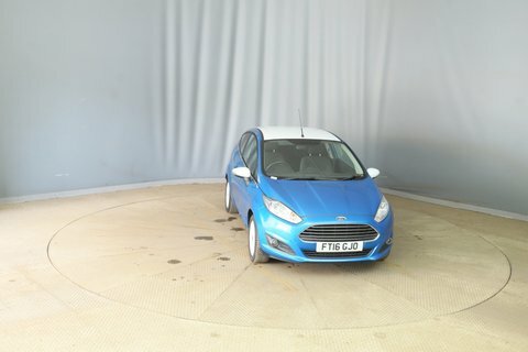 Ford Fiesta Zetec Blue Edition #2