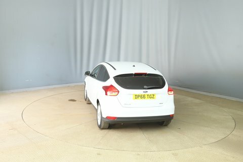 Ford Focus 1.5 Ecoblue 120 Titanium X #3