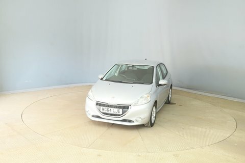 Peugeot 208 Active #2