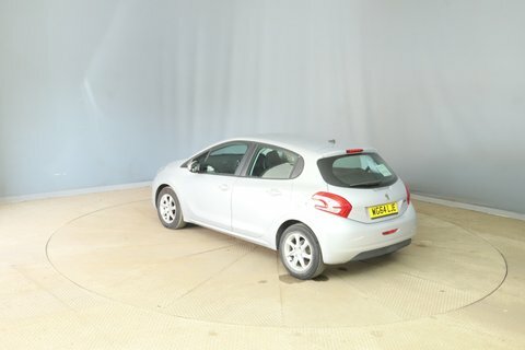 Peugeot 208 Active #4