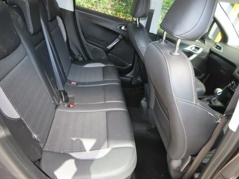 Peugeot 2008 1.6 2008 Allure White #7