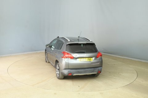 Peugeot 2008 Blue Hdi S #3
