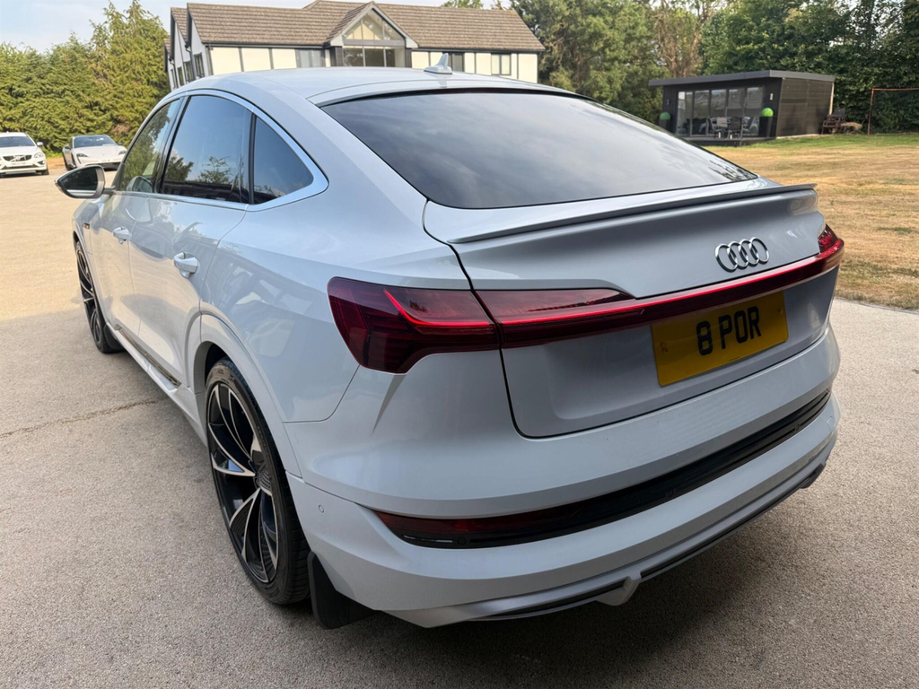 Audi E-tron 300Kw 55 Quattro 95Kwh Launch Edition Silver #10