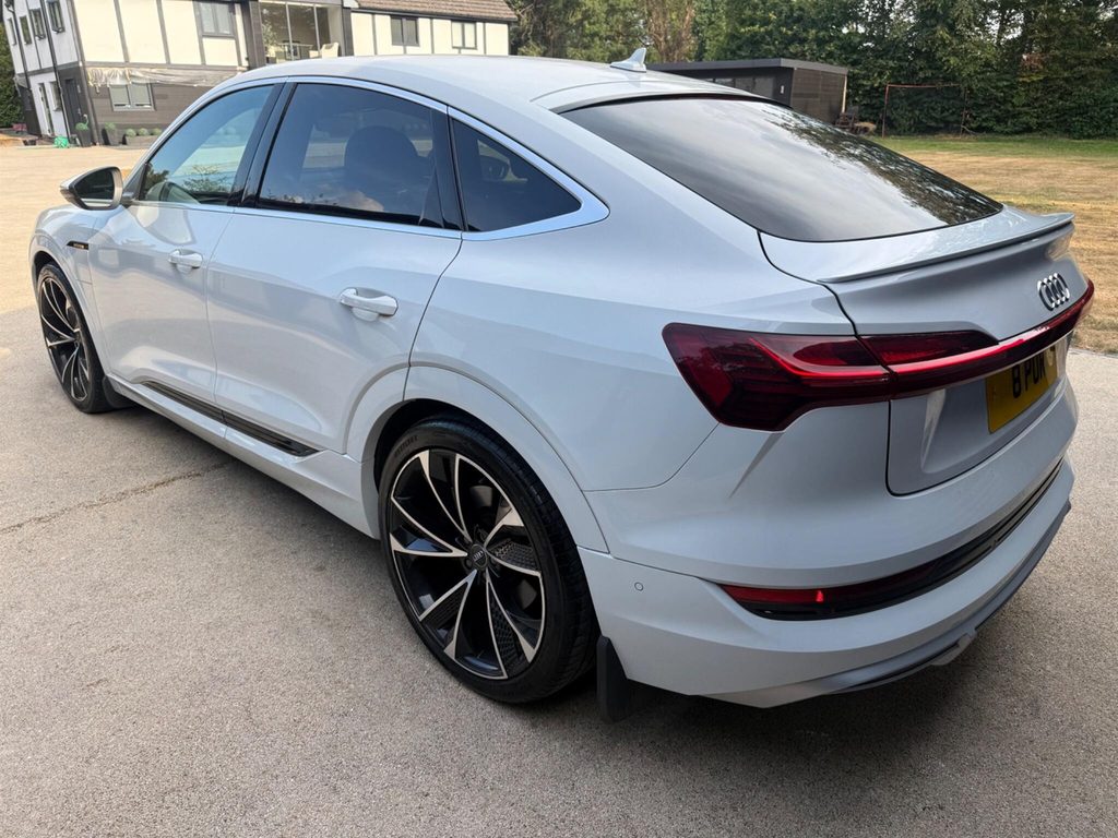 Audi E-tron 55 S Line Sportback Quattro 95Kwh #4