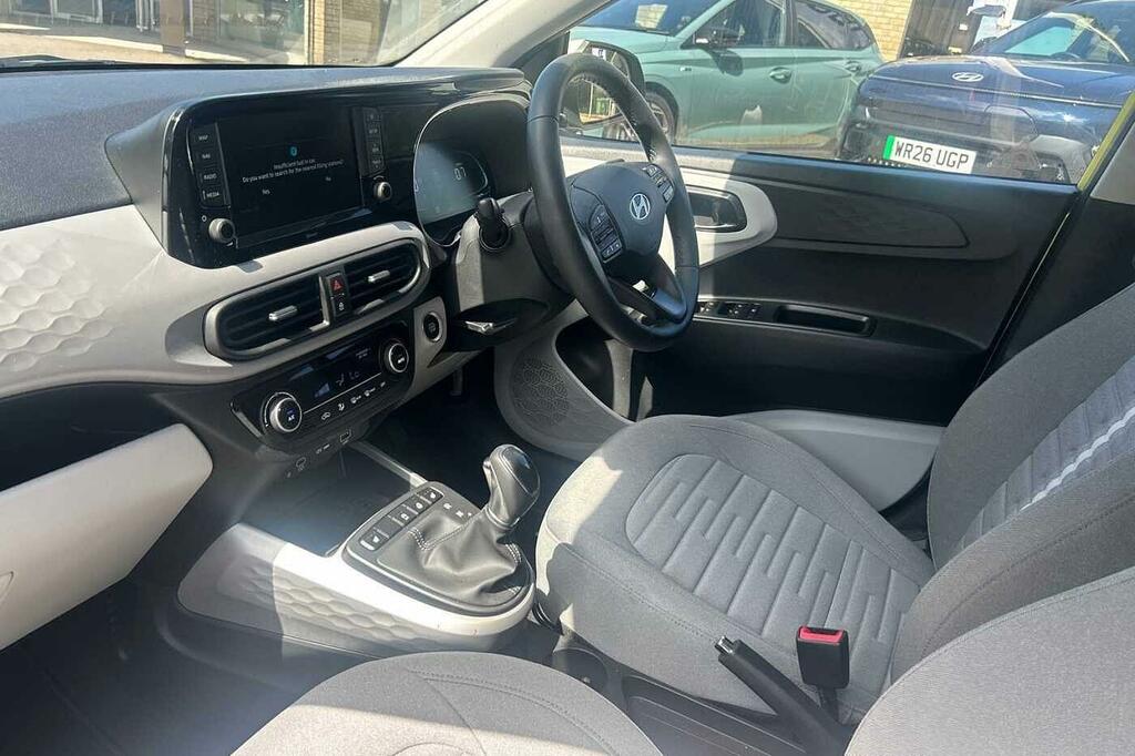 Hyundai I10 1.2 79 Premium Nav CY24EXR Yellow #2