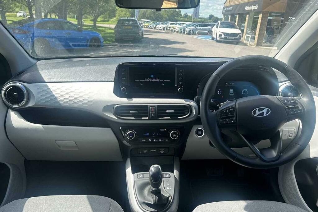 Hyundai I10 1.2 79 Premium Nav CY24EXR Yellow #4