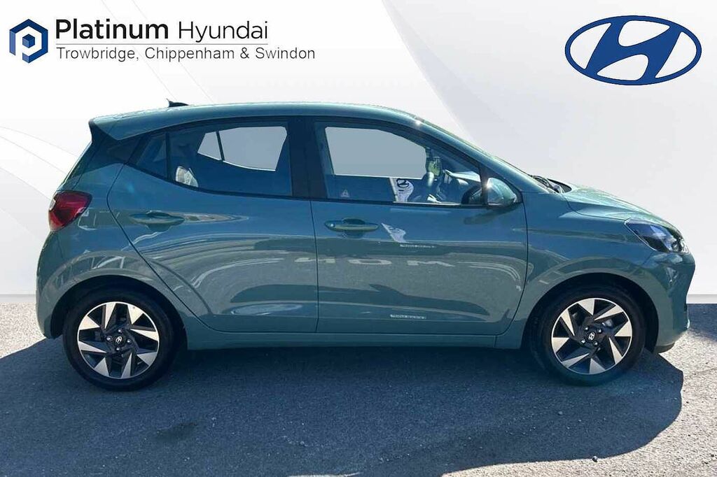 Hyundai I10 1.0 63 Advance Nav WU75NDD Green #5