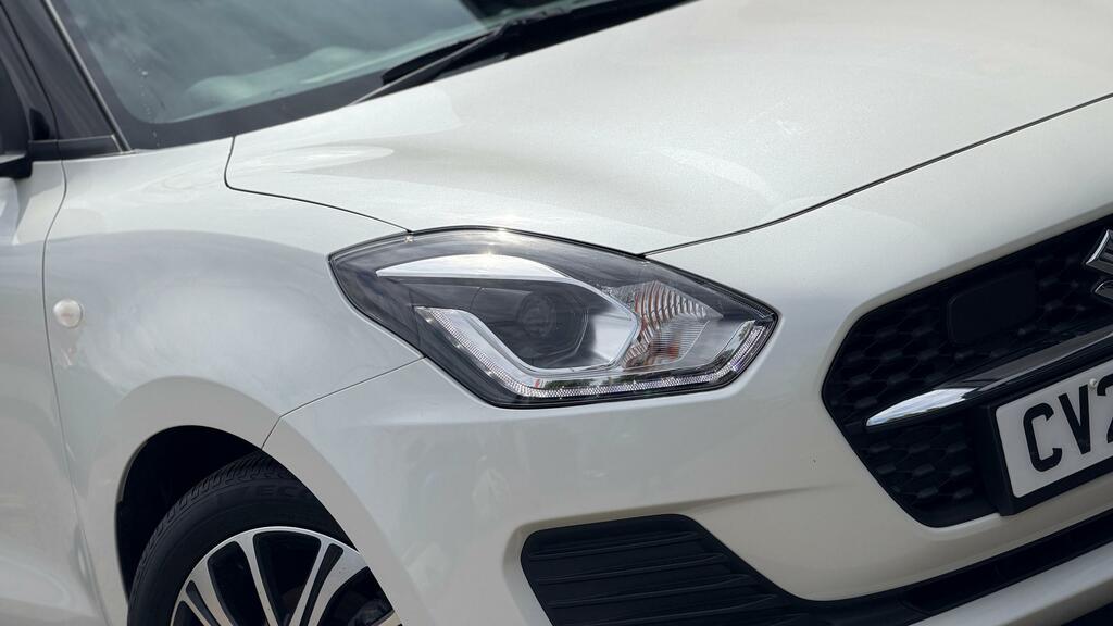 Suzuki Swift 1.2 Dualjet Mhev Sz-l Hatchback Hybrid White #2