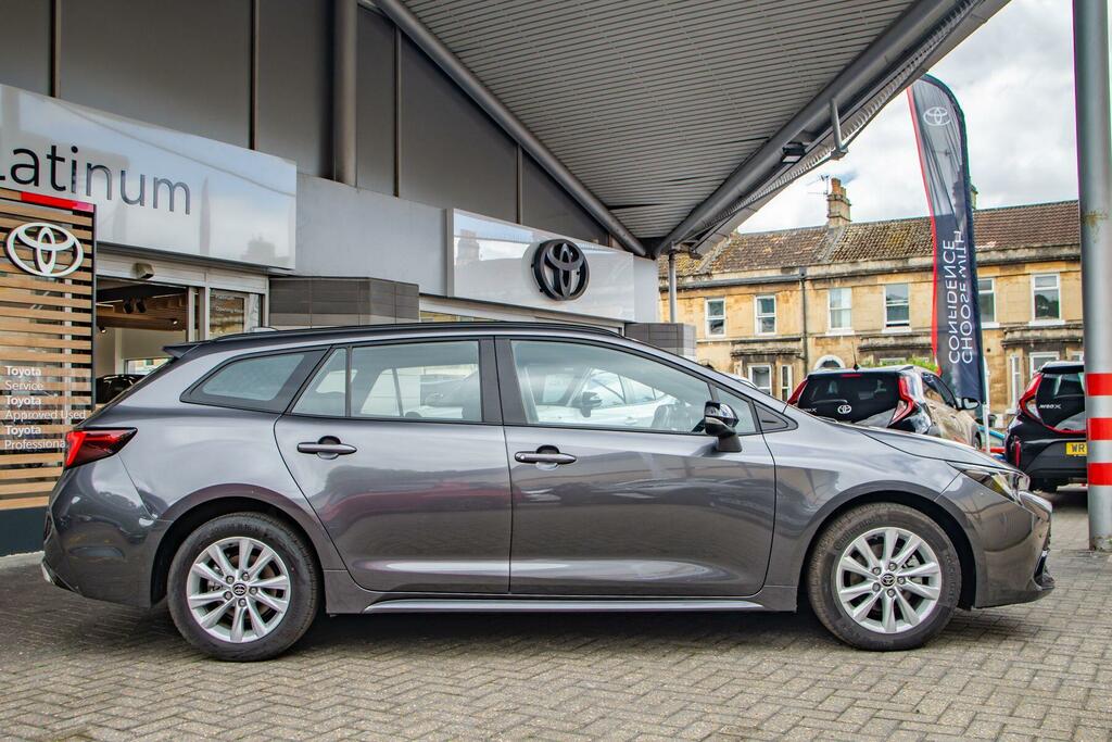 Toyota Corolla 1.8 Vvt-h Icon Touring Sports Cvt Euro 6 Ss FP25JKU Grey #3