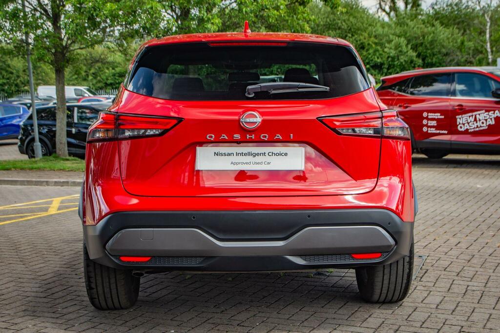 Nissan Qashqai 1.3 Dig-t Mhev N-connecta Xtron 4Wd Euro 6 Ss 5 YE23VFN Red #4