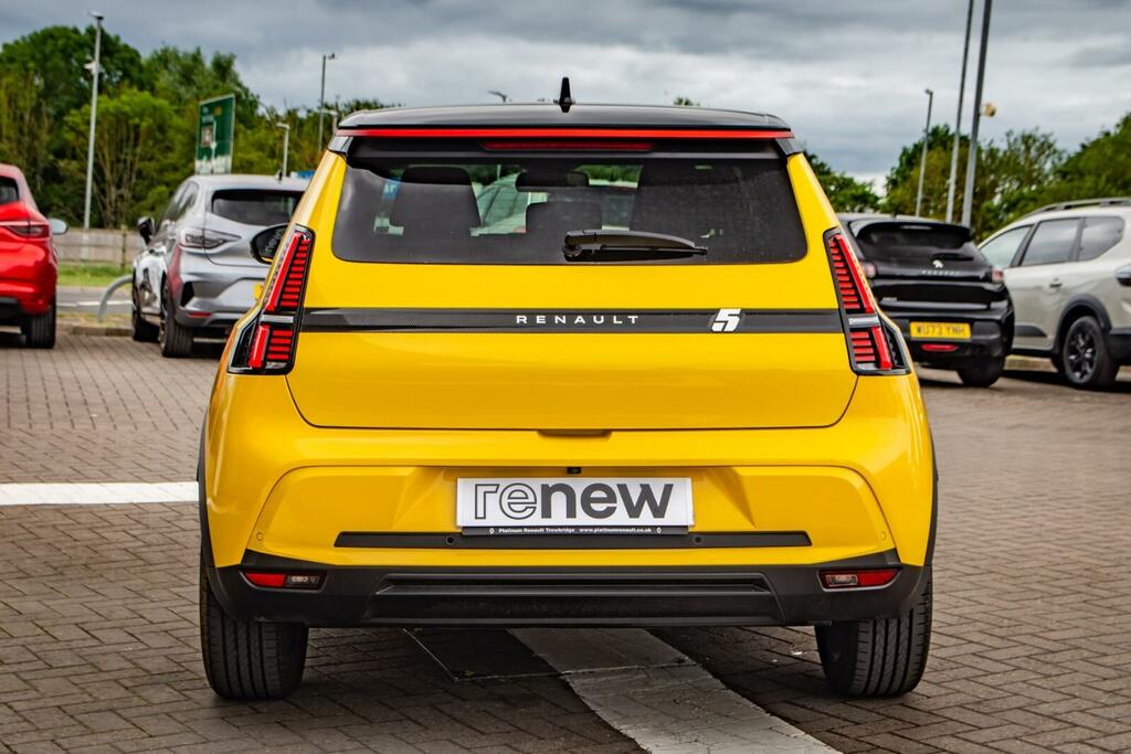 Renault 5 E-Tech E-tech Hatchback Techno WN26NVX Yellow #4