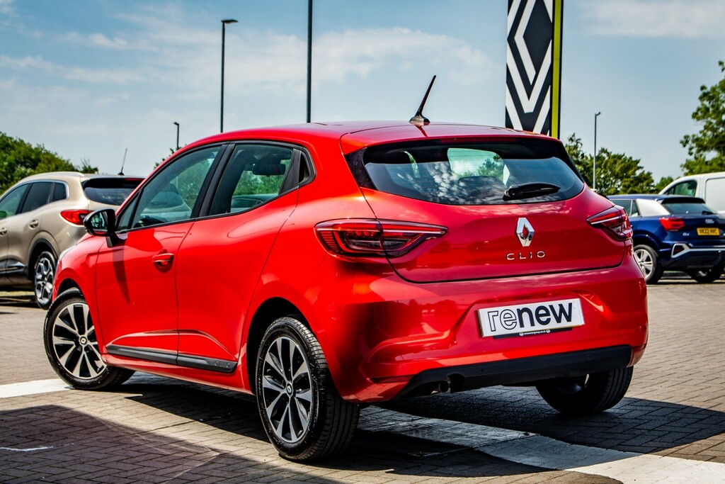 Renault Clio Hatchback Evolution Red #5