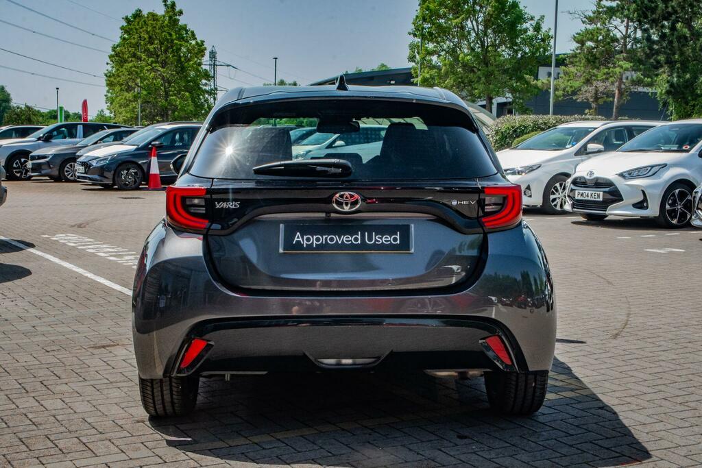 Toyota Yaris 1.5 Vvt-h Excel E-cvt Euro 6 Ss Grey #4