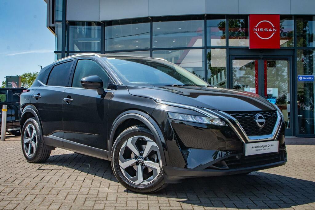 Nissan Qashqai 1.3 Dig-t Mhev N-connecta Xtron Euro 6 Ss Black